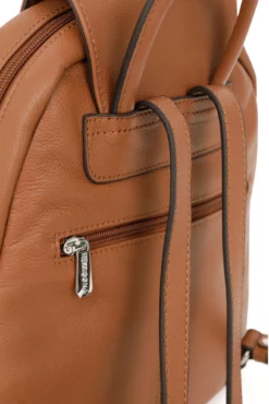 Hexagona Sac à Dos En Cuir De Vachette Tan " 462345 " -Hexagona Soldes Boutique sacadosencuirdevachette462345 tan 3 074235200 1529 12032021