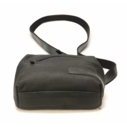 Sac Travers Cuir Noir " 2020-06 " 8 Sac Travers Cuir Noir " 2020-06 " -Hexagona Soldes Boutique sactraversestebanencuir8 093521600 1440 04072022